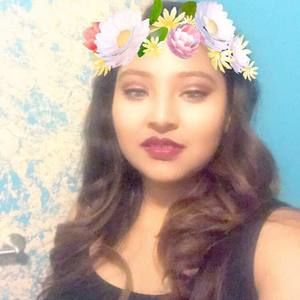 Meet your Posher, Laura